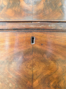 An Antique English Bow Front Mahogany Chest of Drawers c1810