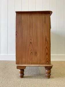 An Antique English Pine Chest of Drawers Dresser with Wooden Knobs c1890