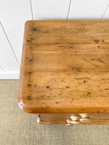An Antique English Pine Chest of Drawers Dresser with Wooden Knobs c1890