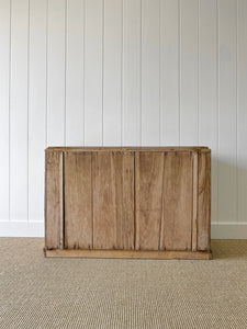 An Antique English Pine Chest of Drawers Dresser with Crystal Knobs c1890