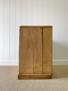 An Antique English Pine Chest of Drawers Dresser with Crystal Knobs c1890