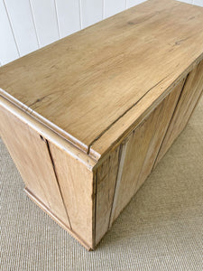 An Antique English Pine Chest of Drawers Dresser with Crystal Knobs c1890