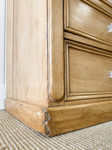 An Antique English Pine Chest of Drawers Dresser with Crystal Knobs c1890