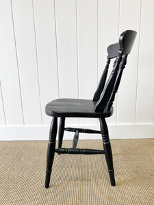 A Vintage Set of 4 Fiddleback Back Chairs