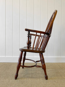 An English Oak and Elm Farmhouse Windsor Chair c1800