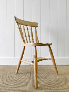 A Vintage Set of 6 Spindle Back Chairs