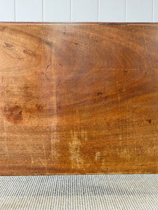 A Large English Country Mahogany Drop Leaf Table c1810
