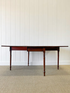 A Large English Country Mahogany Drop Leaf Table c1810
