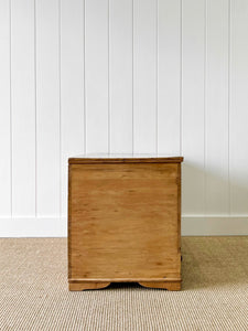 An English Pine Mule Chest Trunk or Blanket Box c1850