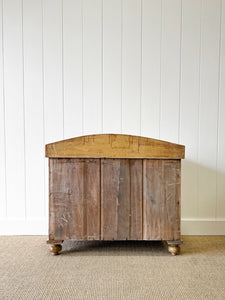 A Very Good Antique English Pine Chest of Drawers/Dresser c1890