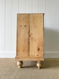 A Small and Delightful Antique English Pine Chest of Drawers Dresser Nightstand