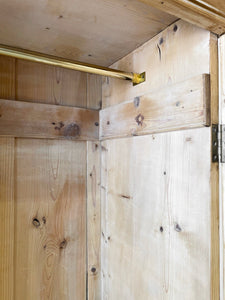 A Handsome English 19th Pine Cupboard with Dark Wooden Knobs