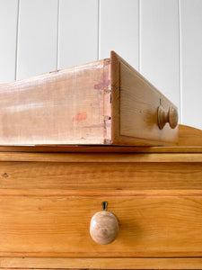 A Very Good English Pine Chest of Drawers Dresser with Wooden Knobs c1890