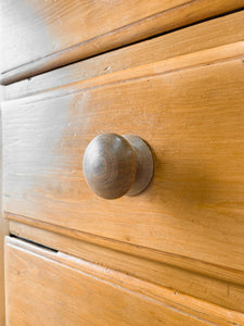 A Very Good English Pine Chest of Drawers Dresser with Wooden Knobs c1890