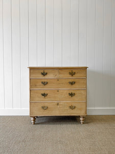 A Good Antique English Pine Chest of Drawers Dresser with Brass Hardware c1890