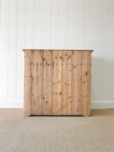 A 19th Century English Chest of Drawers or Dresser