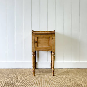 Antique English Early 19th Century Pine Bedside Table or Nightstand