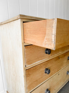 An 19th Century English Chest of Drawers or Dresser