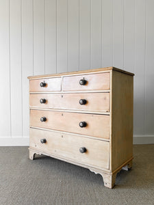 An 19th Century English Chest of Drawers or Dresser
