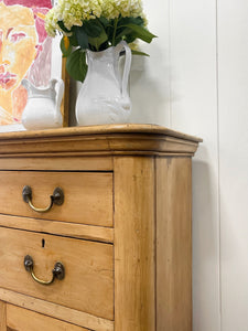 A Rustic English 19th Century Pine Cupboard c1880