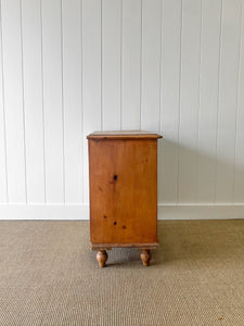 An Good English Pine Chest of Drawers Dresser c1890