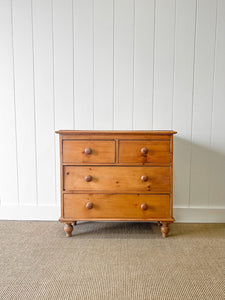 An Good English Pine Chest of Drawers Dresser c1890
