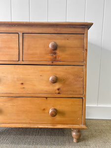 An Good English Pine Chest of Drawers Dresser c1890