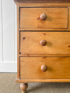 An Good English Pine Chest of Drawers Dresser c1890