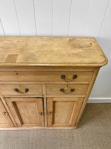 A Rustic English 19th Century Pine Cupboard c1880