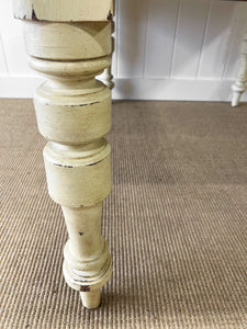 An English Country Farmhouse Pine Almost 5 ft Dining Table