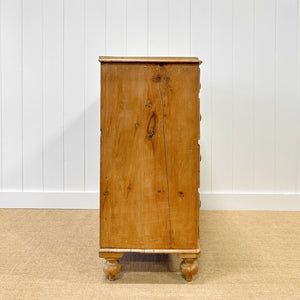 A 19th Century English Pine Chest of Drawers/Dresser with Tulip Feet