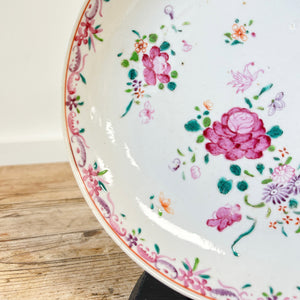 A Pair of Antique Chinese Famille Rose Luncheon Plates 18th Century
