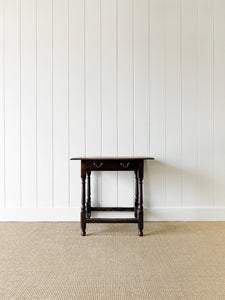 A Very Good English Oak 18th Century Side Table or Nightstand