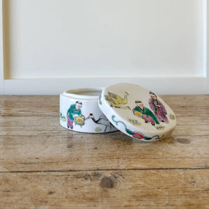 An Antique Chinese Painted Ceramic Trinket Box c1920