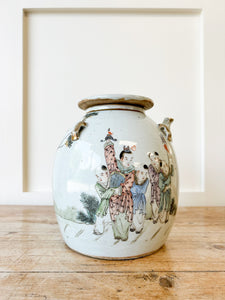 An Antique Famille Rose Style Teapot