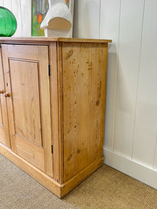A Rustic English 19th Century Pine Cupboard c1880