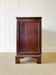 An Early 19th Century English Country Oak Chest of Drawers Dresser