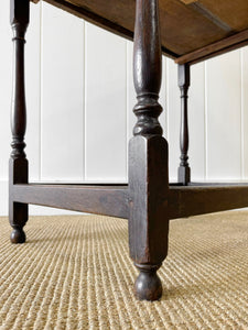 An English Oak Lowboy Table c1790