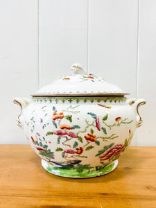 An Antique Famille Rose Style English Porcelain Tureen