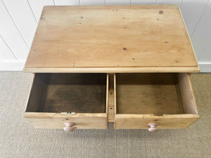 A Very Good English Pine Chest of Drawers Dresser with Wooden Knobs c1890