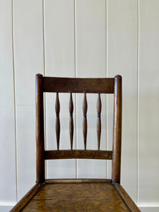 An Early English Spoon Foot Elm Country Chair c1720