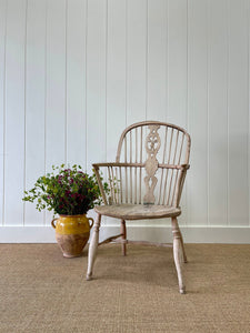 A Delightfully Weathered Antique English Windsor Chair c1890