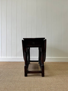 Antique English Country Oak Drop Leaf Gate Leg Table c1780