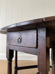 Antique English Country Oak Drop Leaf Gate Leg Table c1780