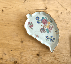 An Antique Chinese Leaf-Shaped Dish Qianlong Period 18th Century